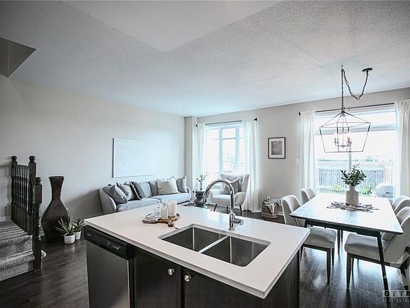 5th image of 1780 Plainridge Cres
