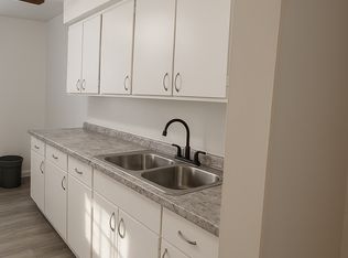6036 Huron St, Taylor, MI 48180