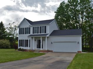 1719 Sandy Lake Rd, Ravenna, OH 44266