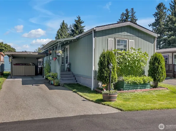 909 205th Street Ct E #81, Spanaway, WA 98387