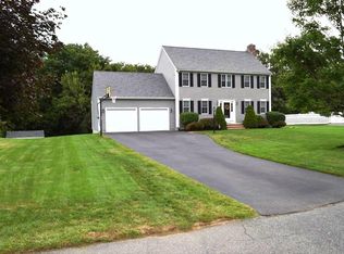 136 Segregansett Rd, Taunton, MA 02780