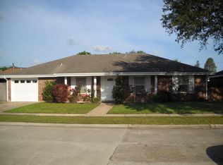 3413 Pecan Dr, Chalmette, LA 70043