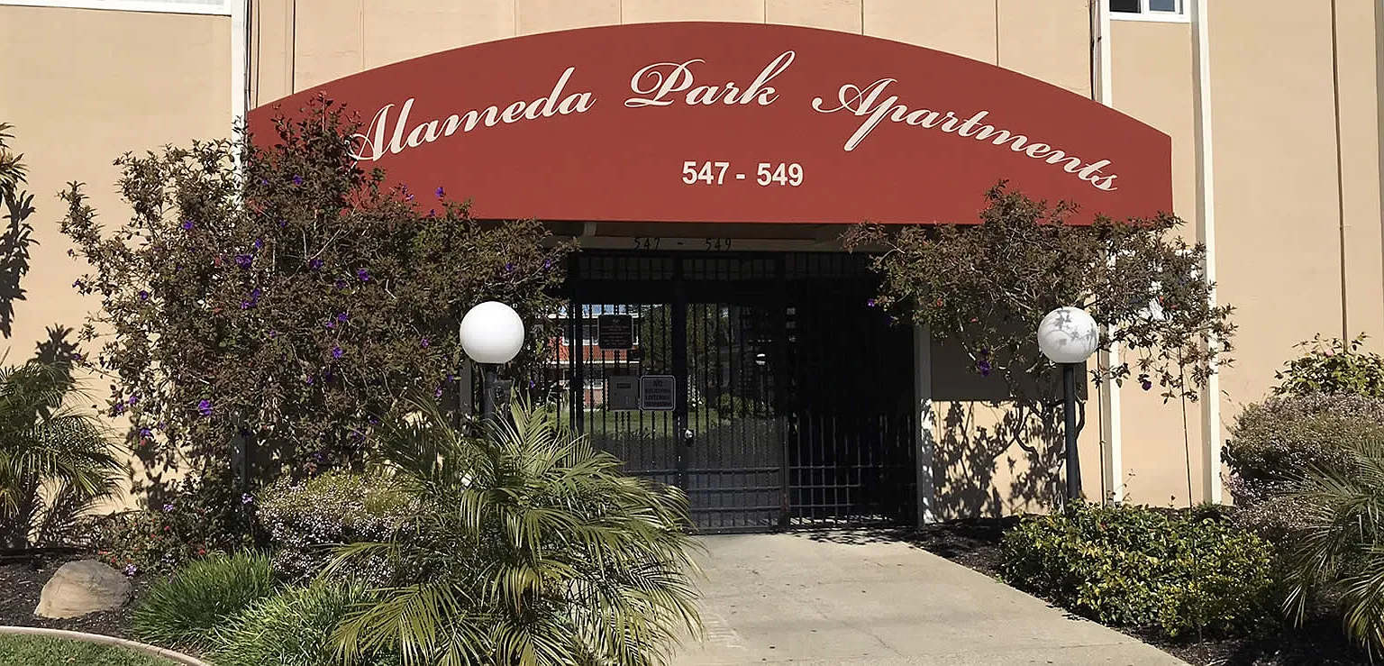 ALAMEDA PARK APARTMENTS — Photo 2
