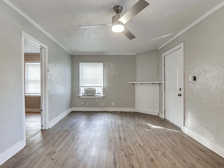 506 E Curtis Dr — Photo 7