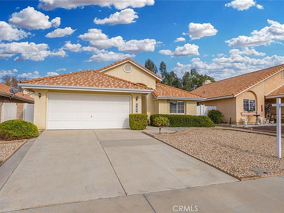 2nd image of 2616 La Paz Ave