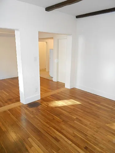 8 Vinal St Photo 1