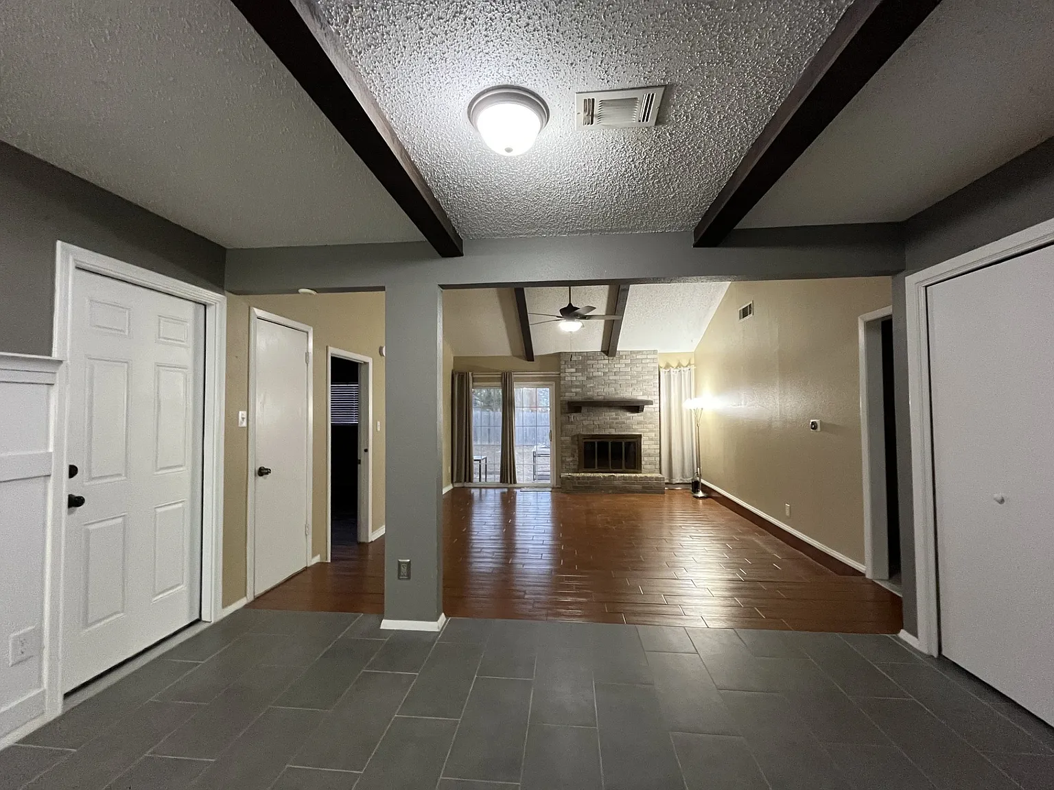 4 bed, 1463 sqft, $1,850 — Photo 4