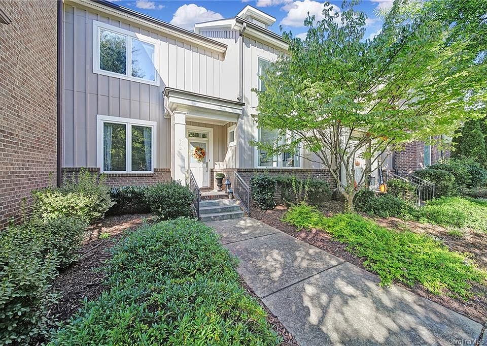 747 Jetton St Davidson NC Zillow