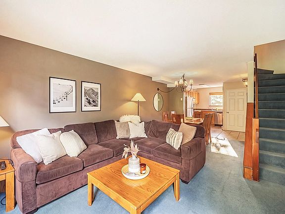 5th image of 2400 Cavendish Way #79