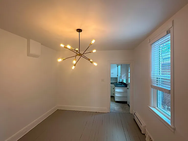 417 N Mary St — Photo 9