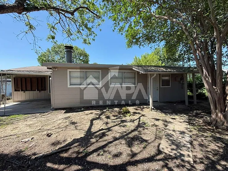 943 Weizmann St — Photo 18
