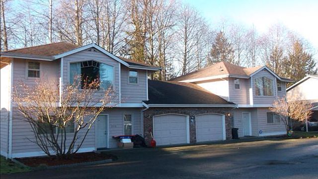 1st image of 2418 99th Ave NE