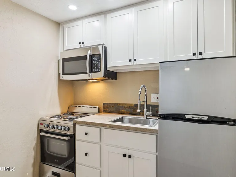 518 E Roanoke Ave #4 — Photo 5