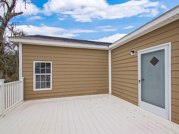 3rd image of 9953 Cochise Dr