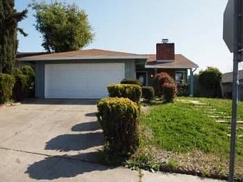 1st image of 2749 Tuolumne St