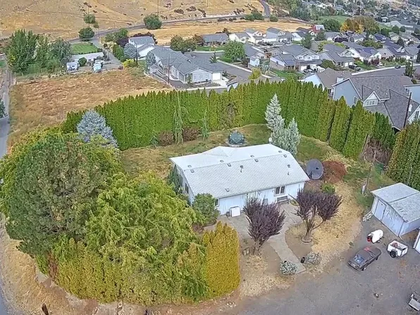 1820 Pleasant Hill Rd, Selah, WA 98942