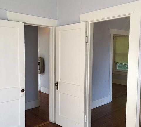 5th image of 642 Bailey Ave