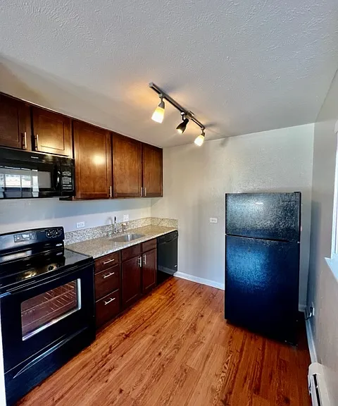 Logan Street Lofts — Photo 6