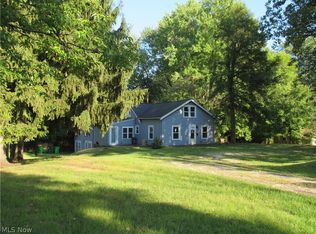 54 Thames Ave, Bedford, OH
