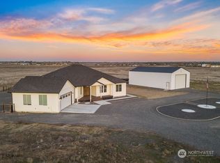 7325 Lake Vista Dr NE, Moses Lake, WA 98837