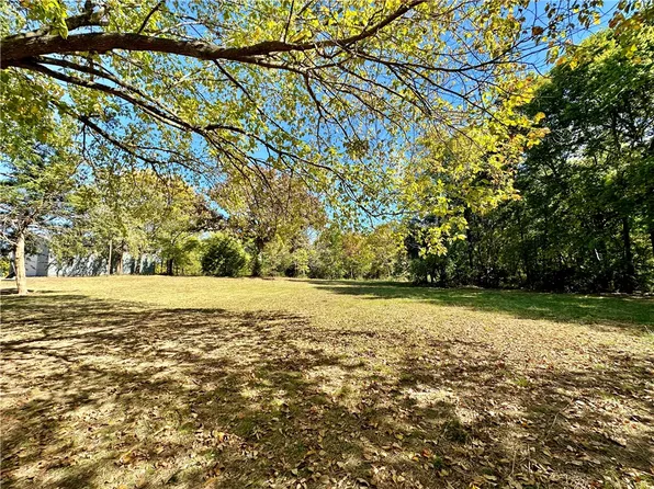 10935 N Appleby Rd #C, Farmington, AR 72730