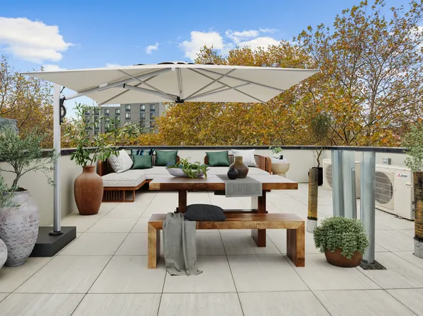 21 Lefferts Place image 10 of 11