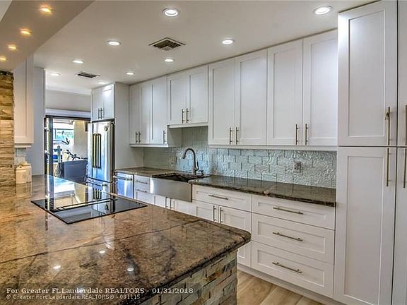 5th image of 27 Portside Dr #27D