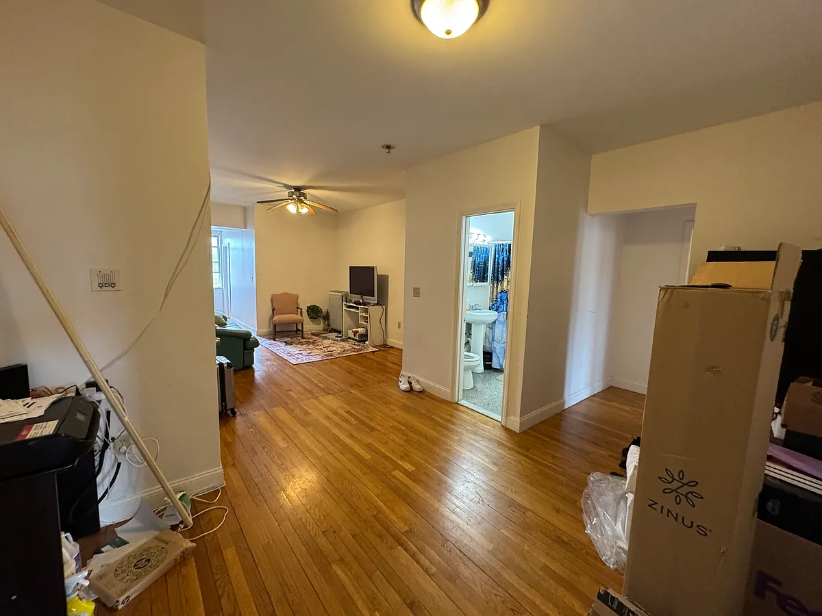 Building Photo - 41 Egremont Rd #5