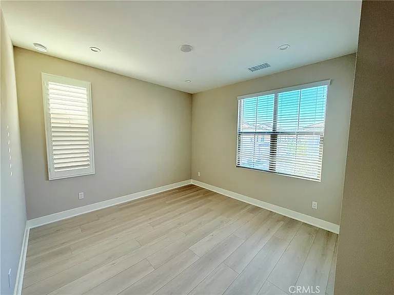 130 Fairgreen — Photo 15