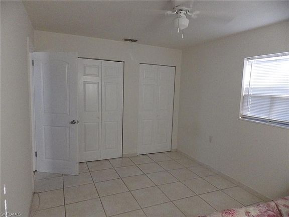 2nd image of 948 Hyacinth St