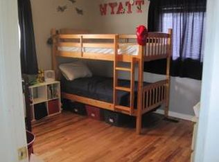 810 N Bellevue Rd, Eltopia, WA 99330