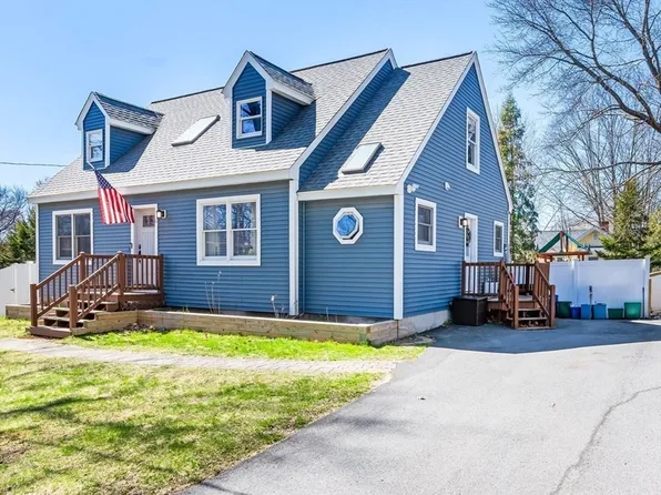 12 Angie Ave, Haverhill, MA 01830