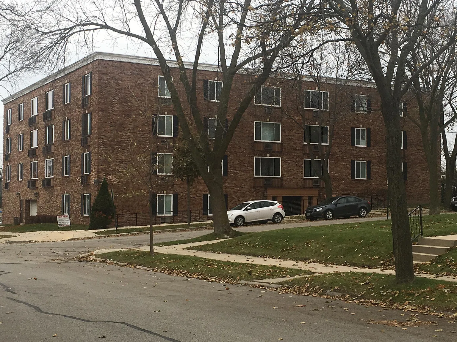 2 bed, 1.5 bath, 1000 sqft, $1,199 — Photo 1