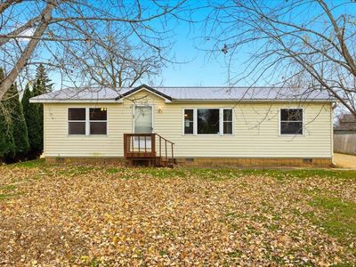 947 3rd St SW, Clear Lake, WI, 54005