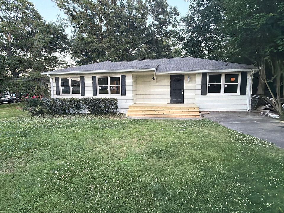 1st image of 621 Greenhill Dr