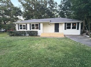 621 Greenhill Dr, Homewood, AL 35209