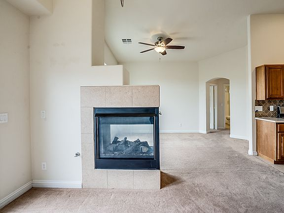 3rd image of 1081 Pleasure Ln Unit 101