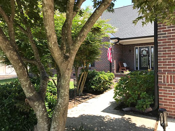 3rd image of 2682 Churchill Downs Cir