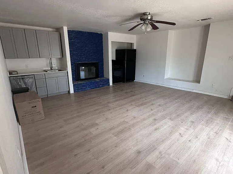 202 Red Oak Cir — Photo 7