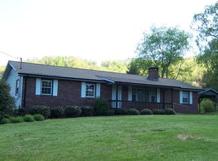 2384 Rabbit Creek Rd, Franklin, NC 28734