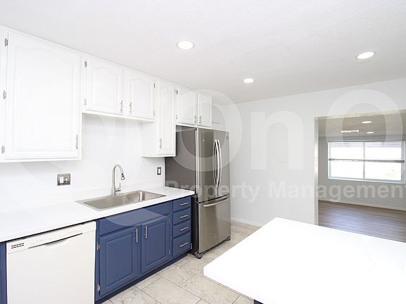4th image of 8602 E Sheridan St