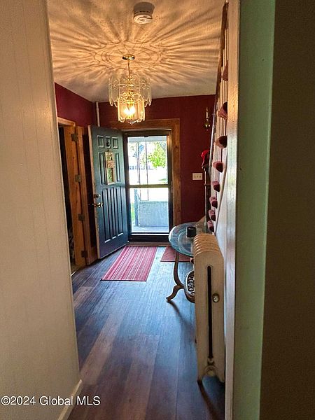 5th image of 6 Corlaer Avenue