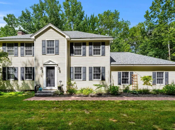 53 Captain Clark Highway, Wilton, NH 03086-5720