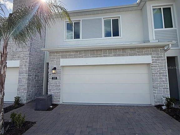 2nd image of 502 BOGEY DRIVE