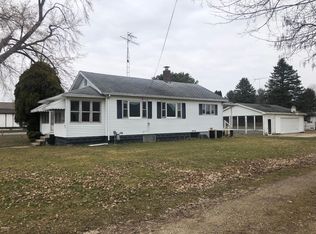 940 N Main St, Tekonsha, MI 49092