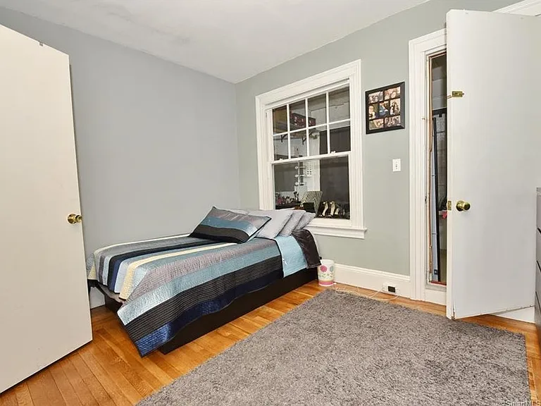 24 Plant St #4 — Photo 11