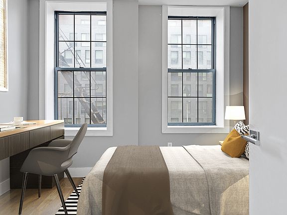 2nd image of 139 Essex St #2