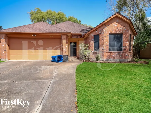 2210 Dublin Dr, League City, TX 77573
