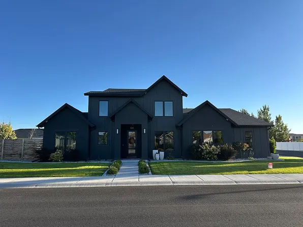 1031 Maplewood St, Burley, ID 83318