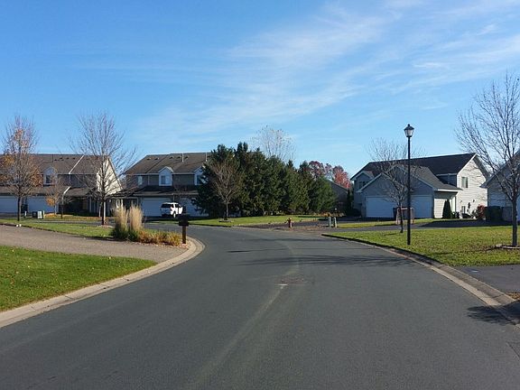 4th image of 7851 Marilyn Dr